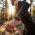 Cubenest Prémiový sportovní řemínek na Garmin Watch QuickFit 22 mm černo-červený