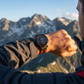 Cubenest Prémiový sportovní řemínek na Garmin Watch QuickFit 22 mm černo-červený