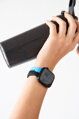 Cubenest Prémiový sportovní řemínek na Apple Watch černo-modrý