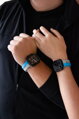 Cubenest Prémiový sportovní řemínek na Apple Watch modro-šedý