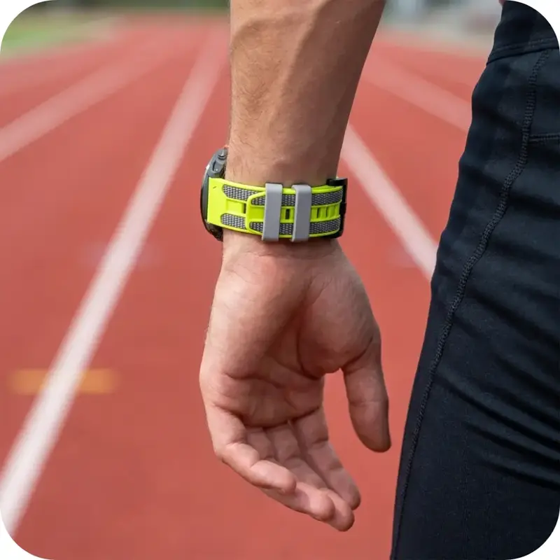 Cubenest Řemínek Garmin QuickFit 22 mm černo-červený Cubenest Řemínek Garmin QuickFit 22 mm černo-červený
