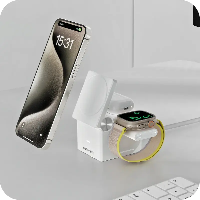 Skládací MagSafe nabíječka 3v1 Skládací MagSafe nabíječka 3v1