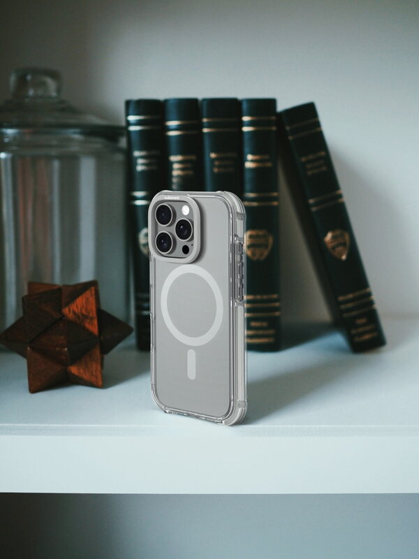 Cubenest Kryt na iPhone 16 Pro MagPro Strong Guard titanový