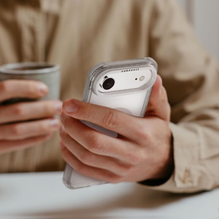 Cubenest Kryt na iPhone 17 Air MagPro Strong Guard bílý