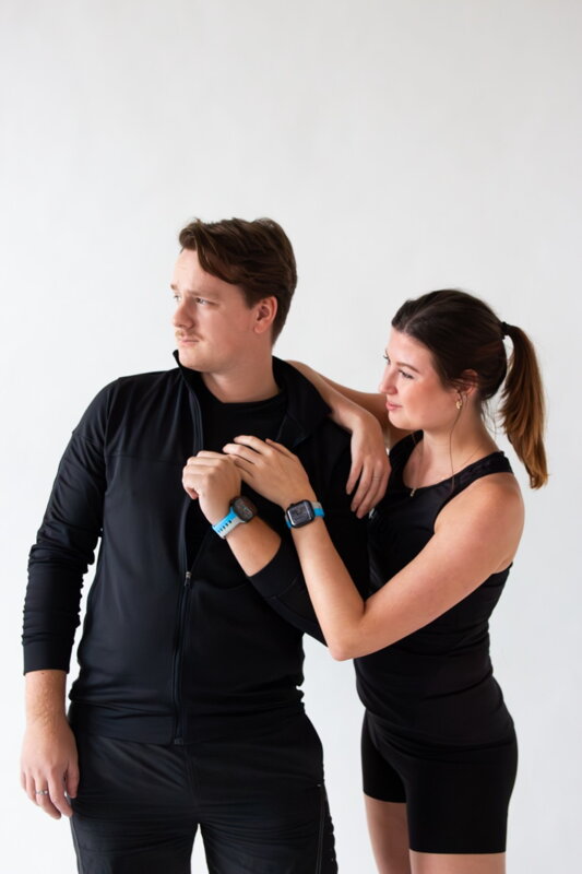 Cubenest Prémiový sportovní řemínek na Apple Watch modro-šedý