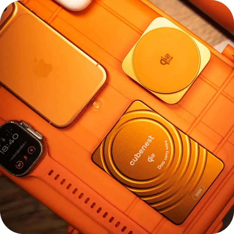 MagSafe powerbanka 5 000 mAh DualSlim