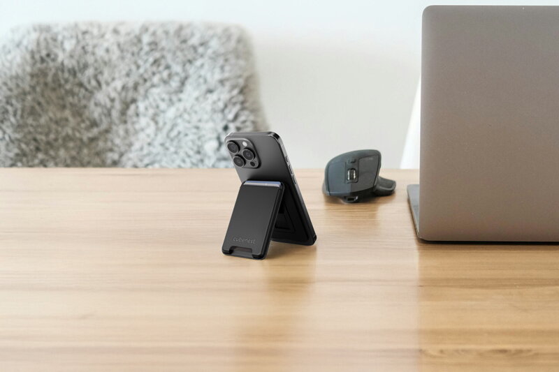 Cubenest Prémiová magnetická peněženka a stojan WT01S černá