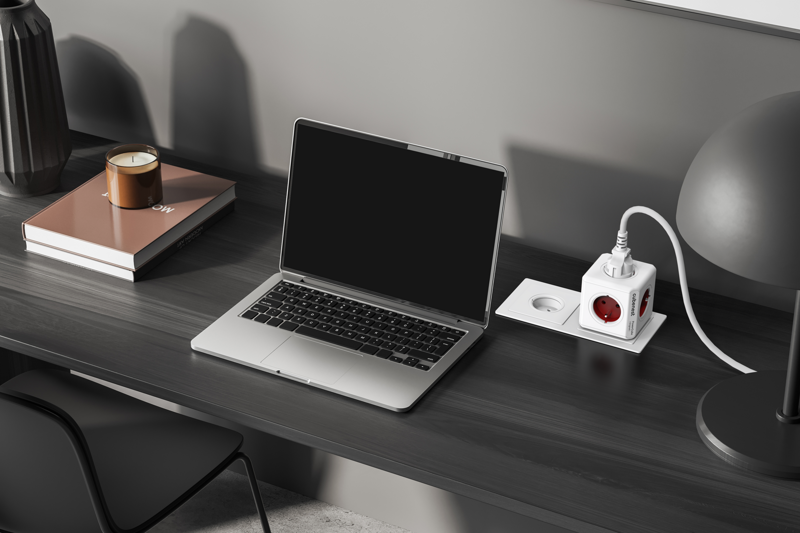 Cubenest PowerCube Original červená